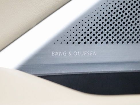 Certified 2025 Acura MDX w/ Advance Package image 14