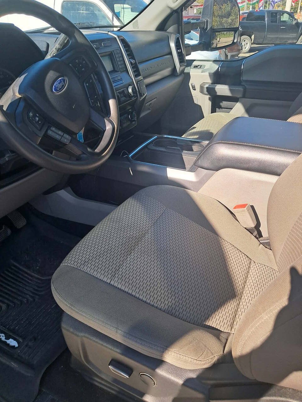 Used 2019 Ford F250 XLT w/ XLT Value Package AWD/4WD image 6