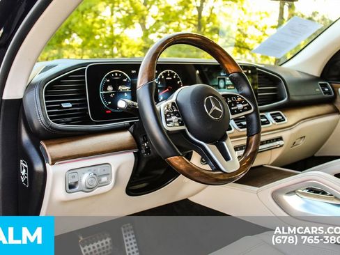 Used 2021 Mercedes-Benz GLS 580 4MATIC image 32