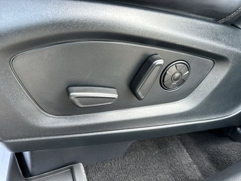 Used 2025 Ford Explorer ST AWD/4WD image 20