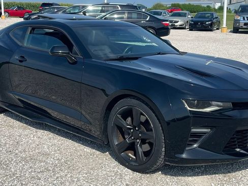 Used 2016 Chevrolet Camaro SS RWD image 1