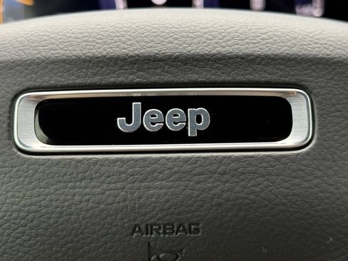 New 2026 Jeep Grand Cherokee Altitude RWD image 7