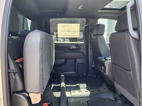 New 2026 GMC Sierra 2500 AT4 w/ AT4 Premium Plus Package AWD/4WD image 49