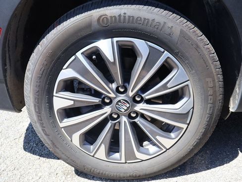 Used 2024 Buick Envision Preferred AWD/4WD image 12
