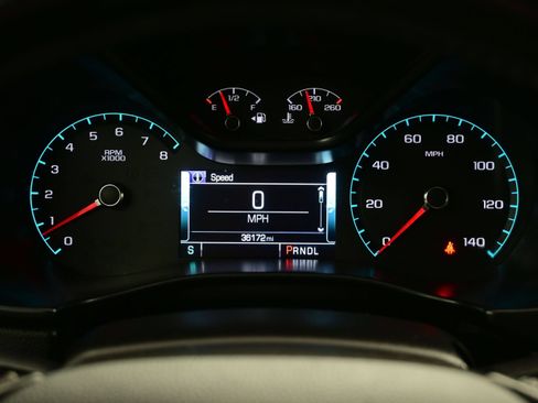 Used 2018 Chevrolet Colorado ZR2 AWD/4WD image 23