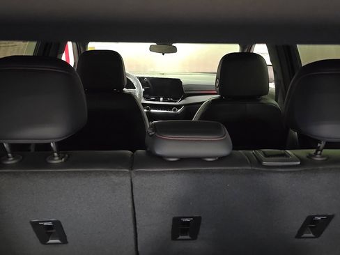 New 2026 Chevrolet Equinox RS image 9