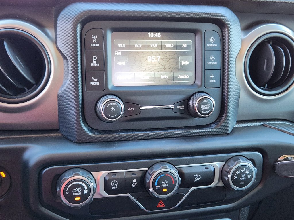 Used 2019 Jeep Wrangler Sport AWD/4WD image 20