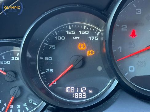 Used 2012 Porsche Cayenne S w/ Premium Pkg Plus image 26