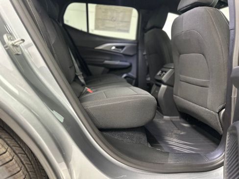 New 2026 Chevrolet Equinox EV LT image 21