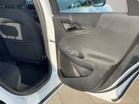 Used 2024 Chevrolet Malibu LT image 21