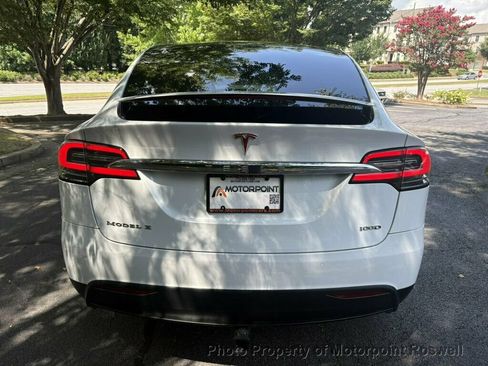 Used 2018 Tesla Model X 75D AWD/4WD image 9