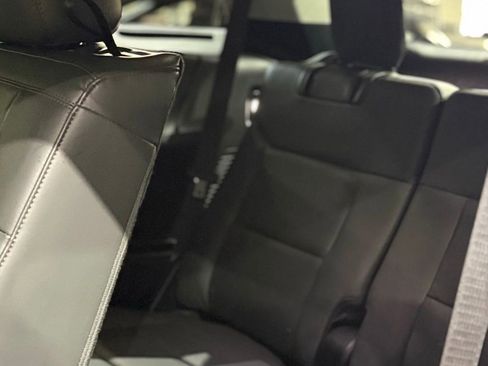 Used 2025 Ford Explorer Active w/ Active Comfort Package image 55