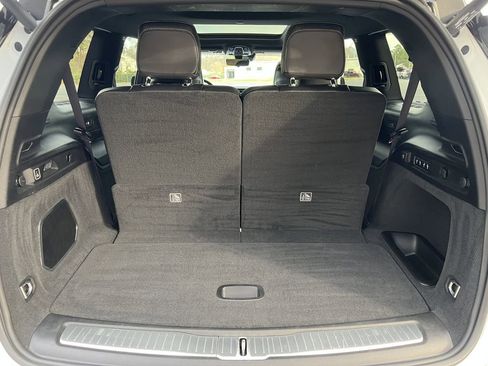 Certified 2023 Jeep Grand Cherokee L Overland w/ Luxury Tech Group IV image 23