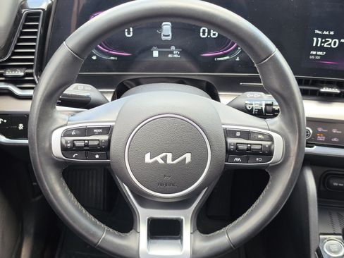 Used 2024 Kia Sportage EX FWD image 15