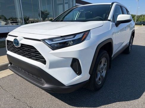 Used 2024 Toyota RAV4 XLE w/ Convenience Package AWD/4WD image 10