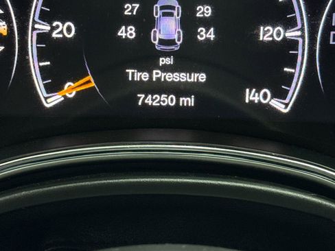 Used 2019 Jeep Grand Cherokee Altitude RWD image 23
