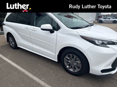 Certified 2025 Toyota Sienna LE w/ LE Plus Package