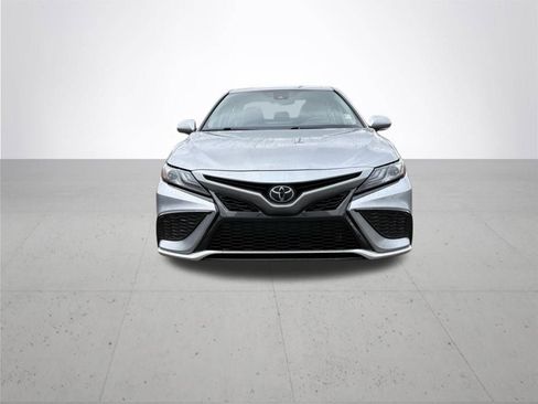 Used 2024 Toyota Camry XSE image 3