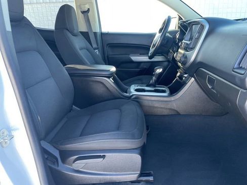 Used 2022 Chevrolet Colorado LT w/ Safety Package image 20