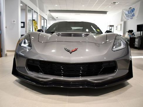 Used 2015 Chevrolet Corvette Z06 w/ Z07 Performance Package image 8