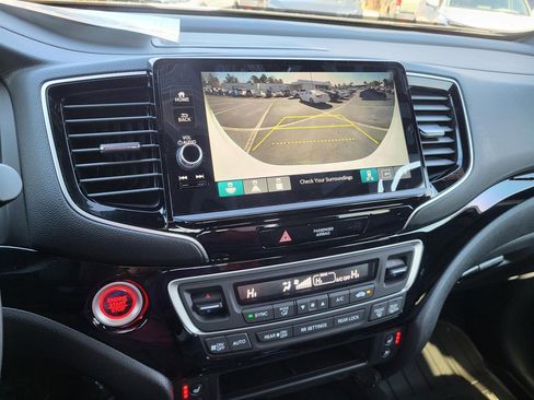 New 2026 Honda Ridgeline Black Edition image 17