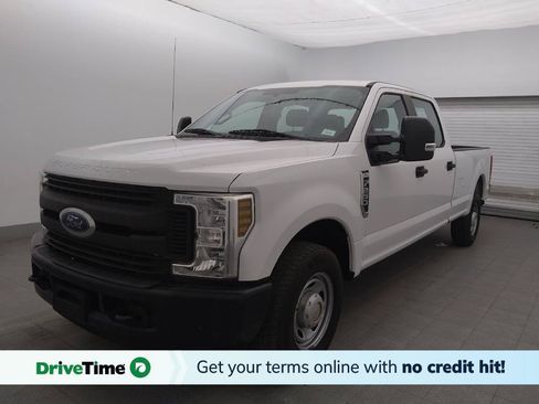 Used 2019 Ford F250 XL w/ Power Equipment Group RWD image 1
