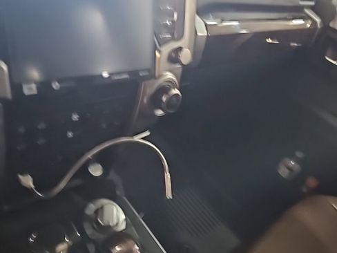 Used 2020 Toyota 4Runner Limited image 12