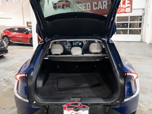 Used 2022 Kia EV6 Wind image 48