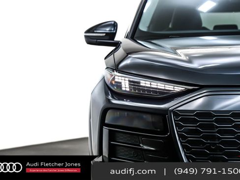 Used 2025 Audi Q6 e-tron Premium Plus w/ Premium Plus image 14