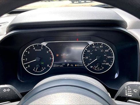 Used 2024 Nissan Rogue S AWD/4WD image 19