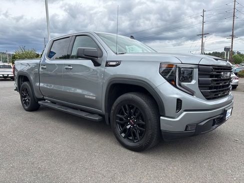 Used 2024 GMC Sierra 1500 Elevation w/ LPO, Elevation Black Package AWD/4WD image 7