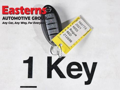 Used 2021 Nissan Rogue SV w/ Premium Package AWD/4WD image 26