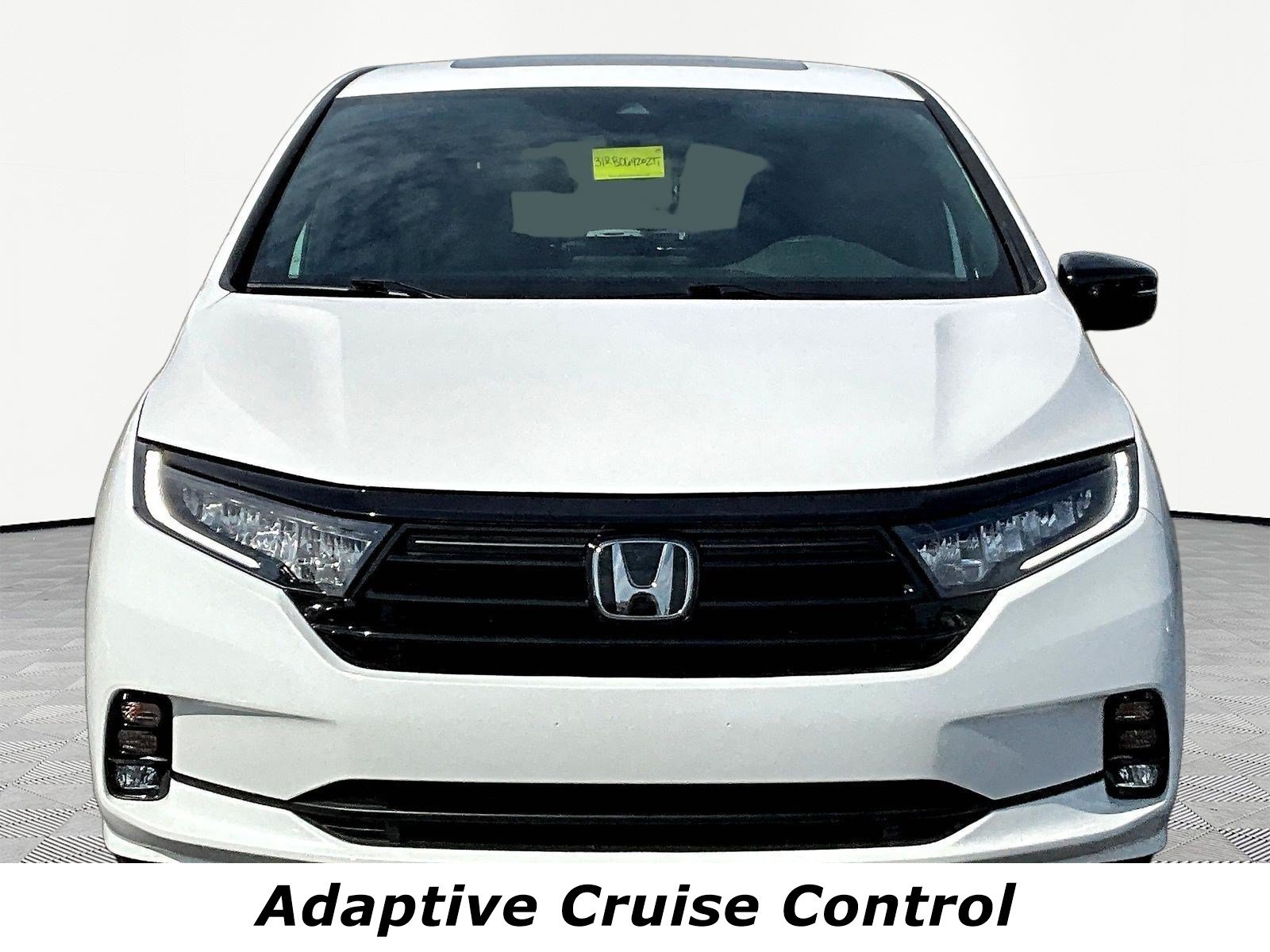 Used 2024 Honda Odyssey Sport image 2