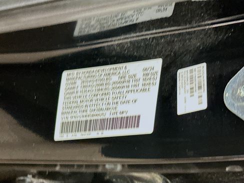Used 2025 Honda Pilot TrailSport image 12