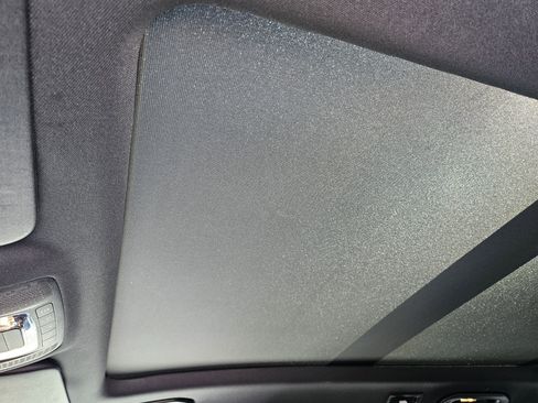 Certified 2025 Mercedes-Benz GLS 450 4MATIC image 31