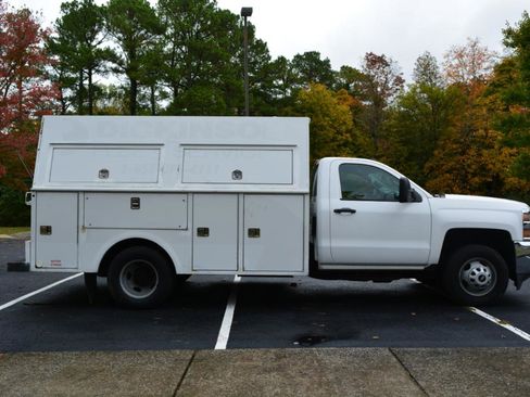 Used 2016 Chevrolet Silverado 3500 W/T RWD image 4
