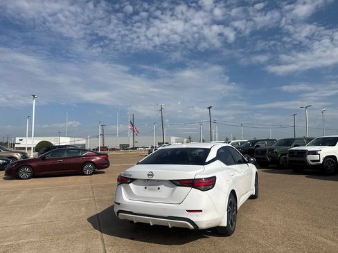 Certified 2025 Nissan Sentra SV w/ All-Weather Package FWD image 21