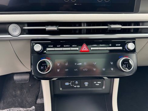 New 2026 Hyundai Tucson Limited AWD/4WD image 24