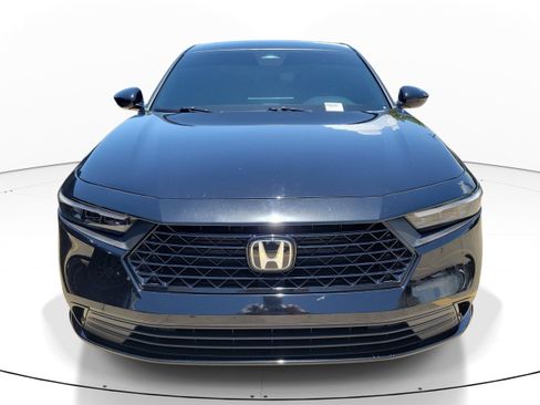 Used 2024 Honda Accord Sport image 2