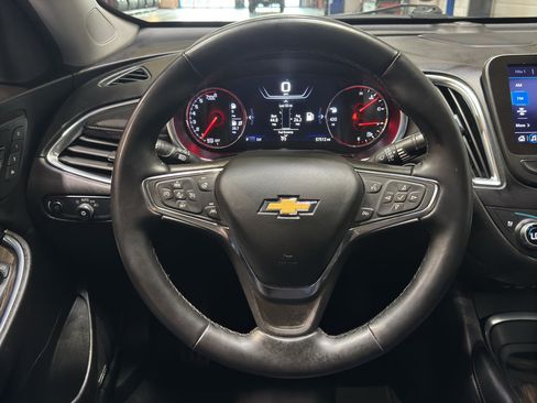 Used 2024 Chevrolet Malibu LT FWD image 19