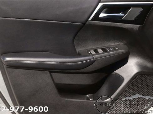 Used 2024 Mitsubishi Outlander SE FWD image 10