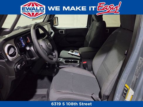 New 2026 Jeep Wrangler Unlimited Sport AWD/4WD image 11
