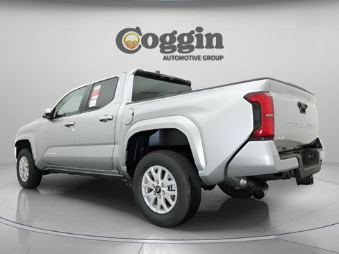New 2026 Toyota Tacoma SR5 AWD/4WD image 10
