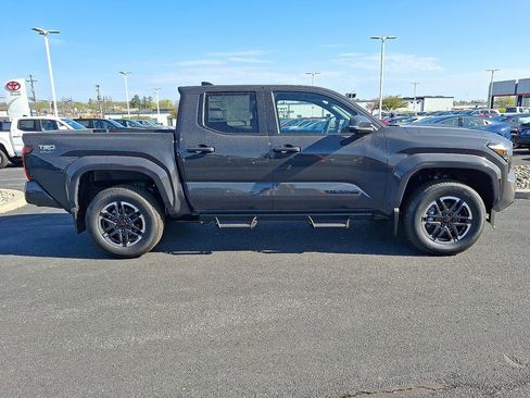 New 2026 Toyota Tacoma TRD Sport AWD/4WD image 8