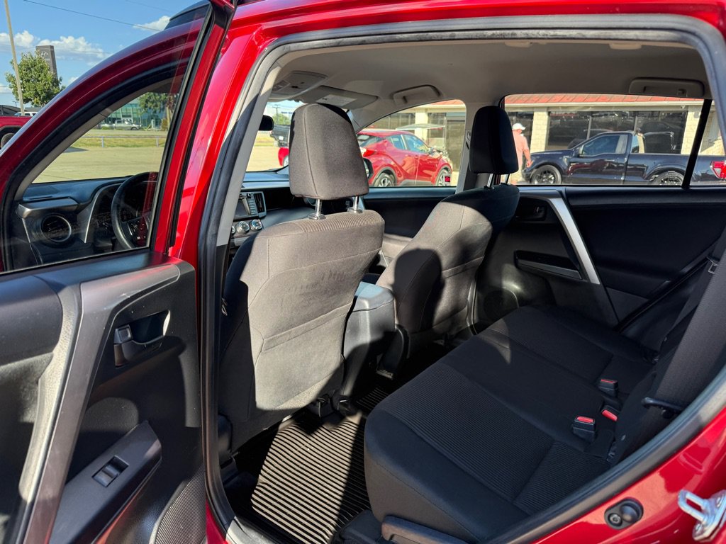 Used 2017 Toyota RAV4 LE w/ All Weather Liner Package FWD image 14