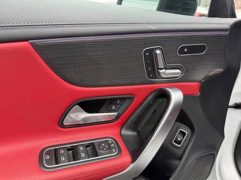 Used 2021 Mercedes-Benz CLA 250 4MATIC image 13