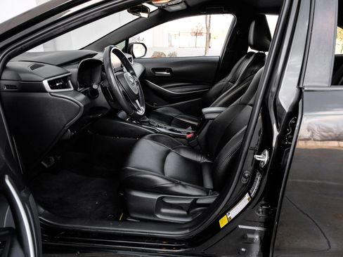 Used 2021 Toyota Corolla SE image 4