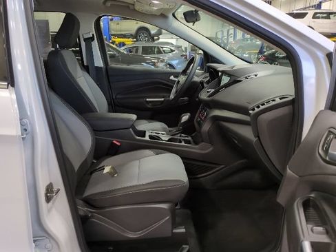 Used 2019 Ford Escape SE AWD/4WD image 13