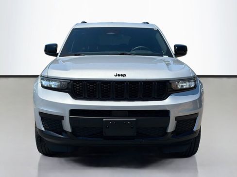 Used 2021 Jeep Grand Cherokee L Laredo AWD/4WD image 3