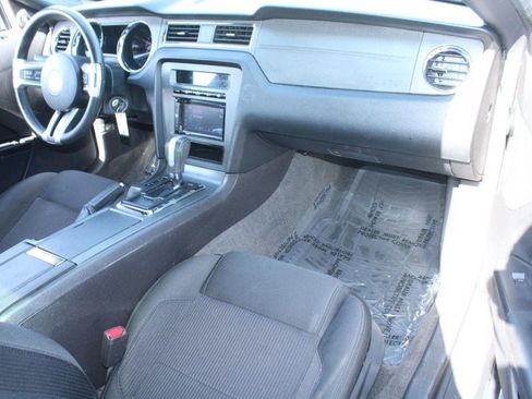 Used 2014 Ford Mustang Coupe image 11